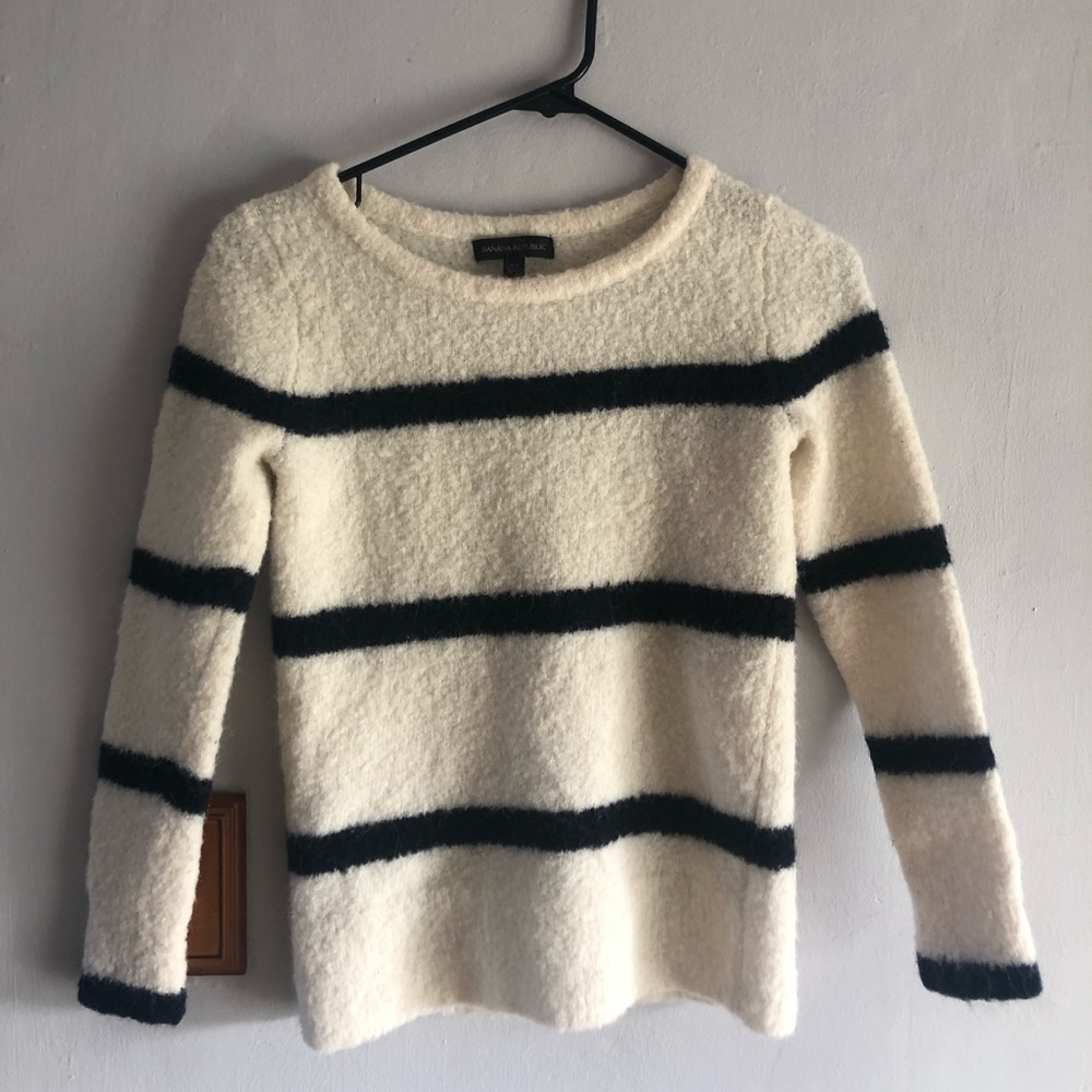 Banana Republic Sweater